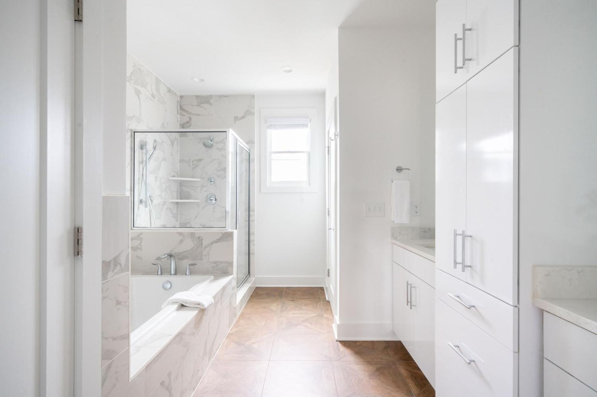 Kitty Faith Barbara By Avantstay 3 Unit Buyout W 12Br In Heart Of Нэшвилл Экстерьер фото